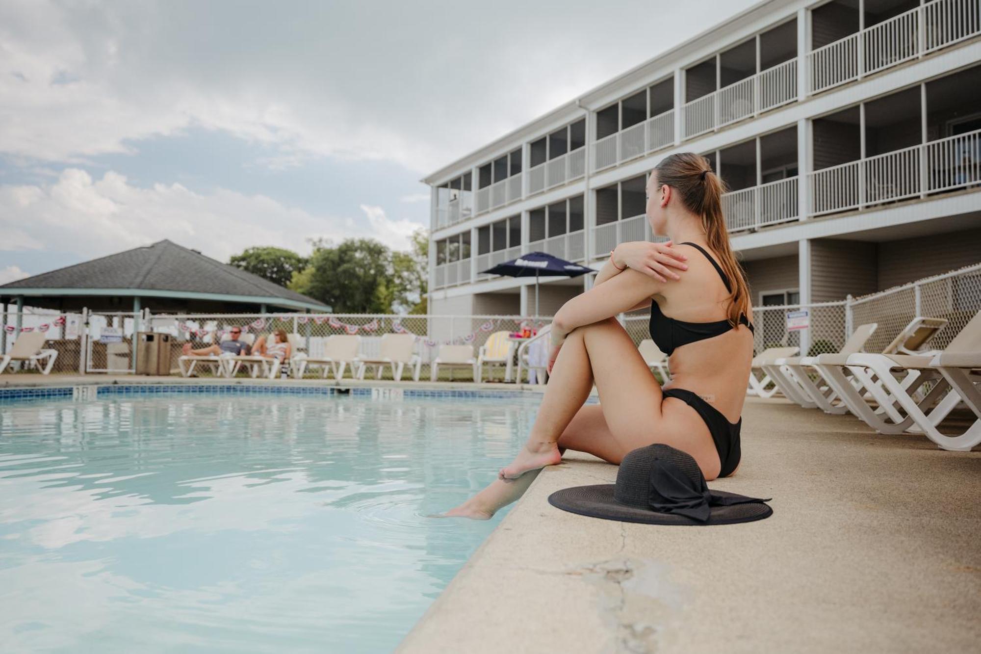 Bayshore Resort At Put-In-Bay Exterior photo